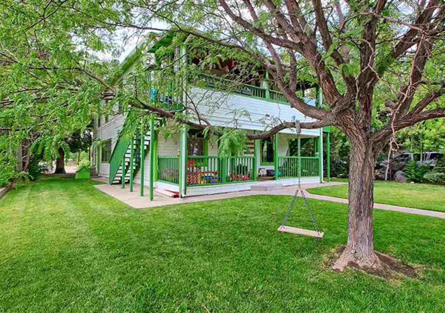 220 Bower Ave. — Photo 2