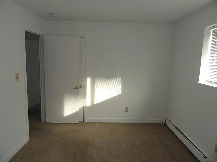 311 Washington Ave — Photo 13