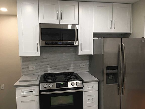 4th image of 6734 N Harlem Ave