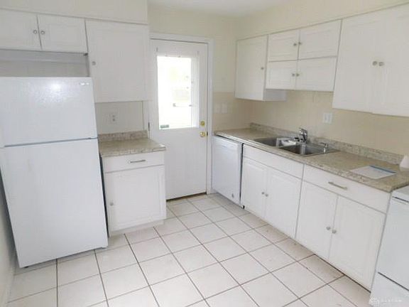 3rd image of 3301 Bexley Dr