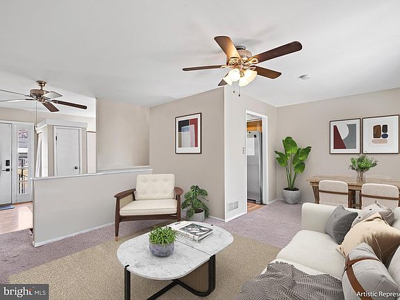 5th image of 107 Milford Ave