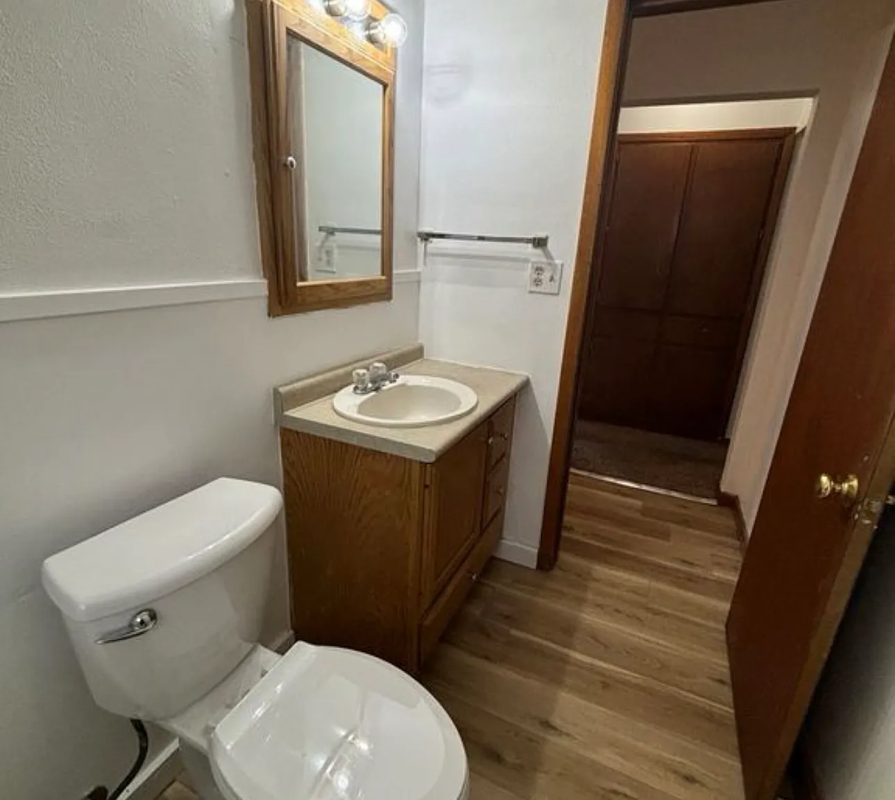 2 bed, 960 sqft, $875 — Photo 1