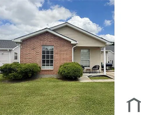 3 bed, $1,500 — Photo 1