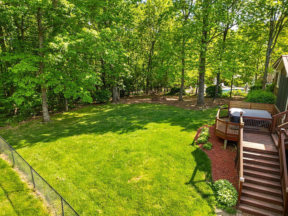 2nd image of 702 Sunset Mountain Dr