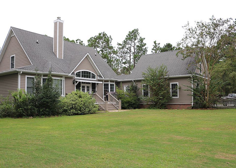 2nd image of 1001 Mount McKinley Dr