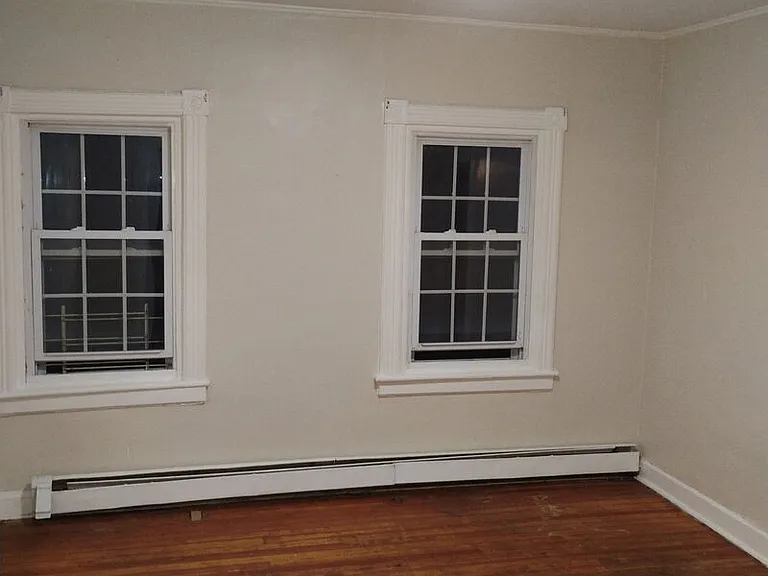 864 Madison Ave — Photo 4