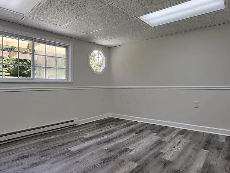 1140 Loop Dr — Photo 16