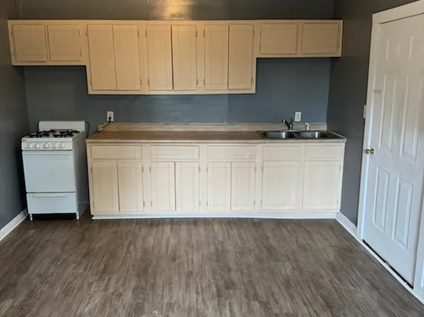 211 S. Main St. - 211 - 3, 211 S Main St, Monticello, AR 71655