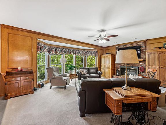 5th image of 2563 Black Water Ct