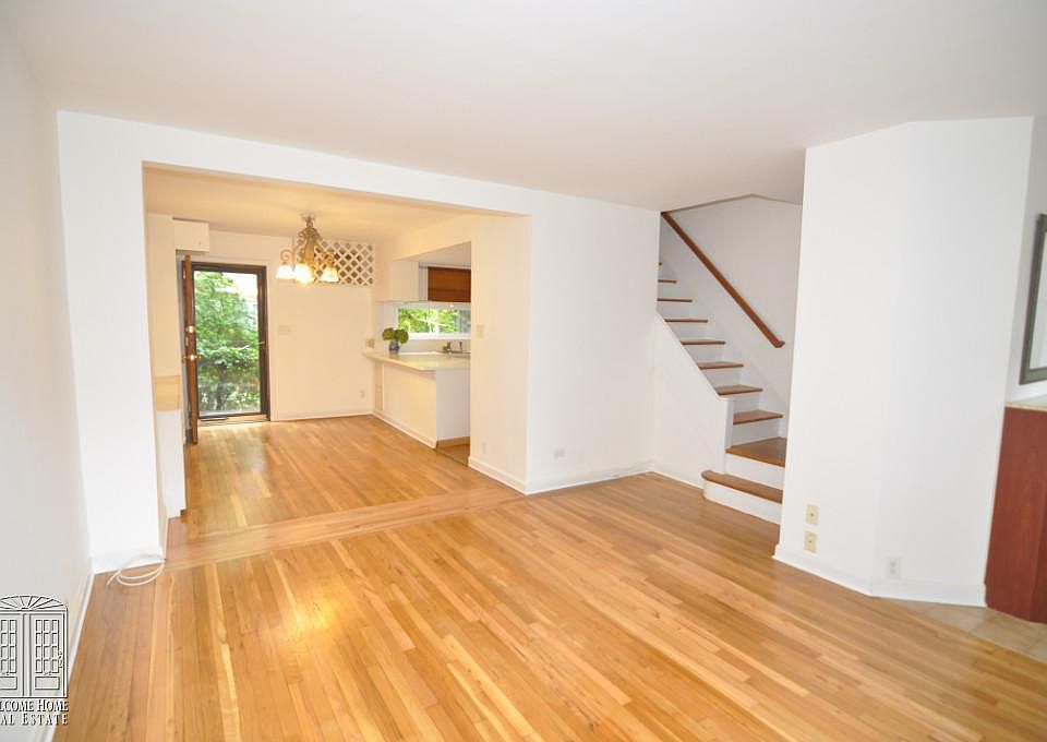 1st image of 3991 48th St