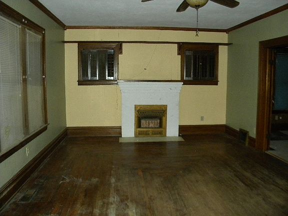 2nd image of 1222 24th St
