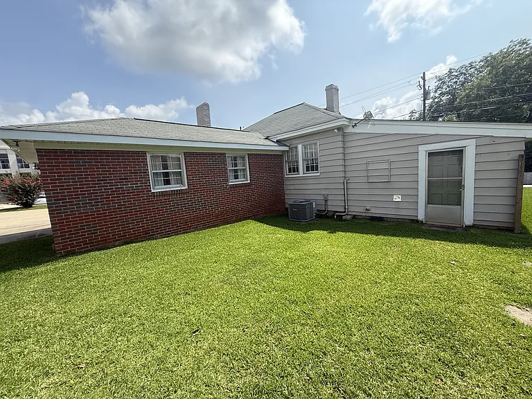 102 Barnes Mill Rd #1 — Photo 18