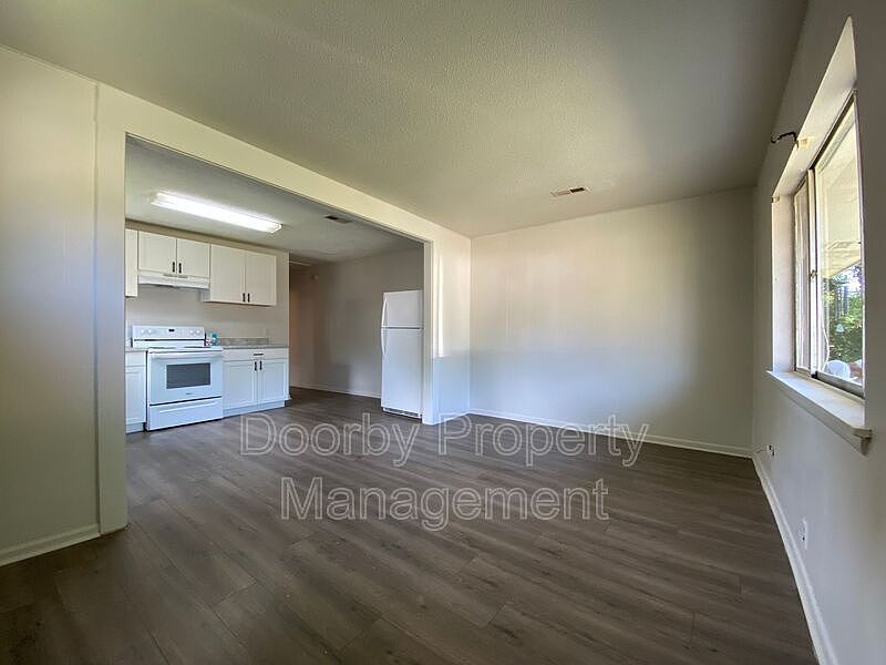 1st image of 1132 N Hickory St Unit 1134