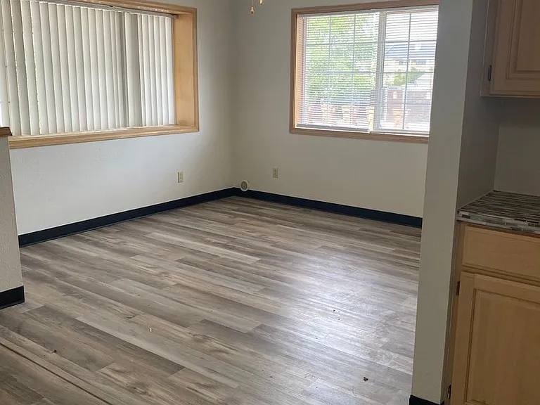 7106 N Wiscomb Dr — Photo 2