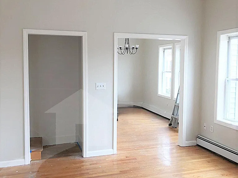 39 Flint St #2 — Photo 6