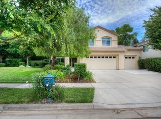 9856 N Cedar Ave, Fresno, CA