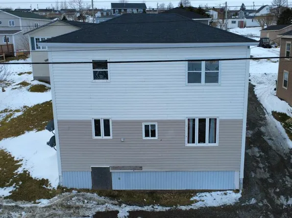 28 Water Street W, St. Lawrence, NL A0E1W0