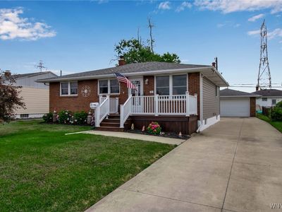 21 Hillsboro Rd, Cheektowaga, NY, 14225