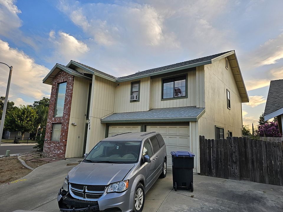 1st image of 2428 W Packwood Drive