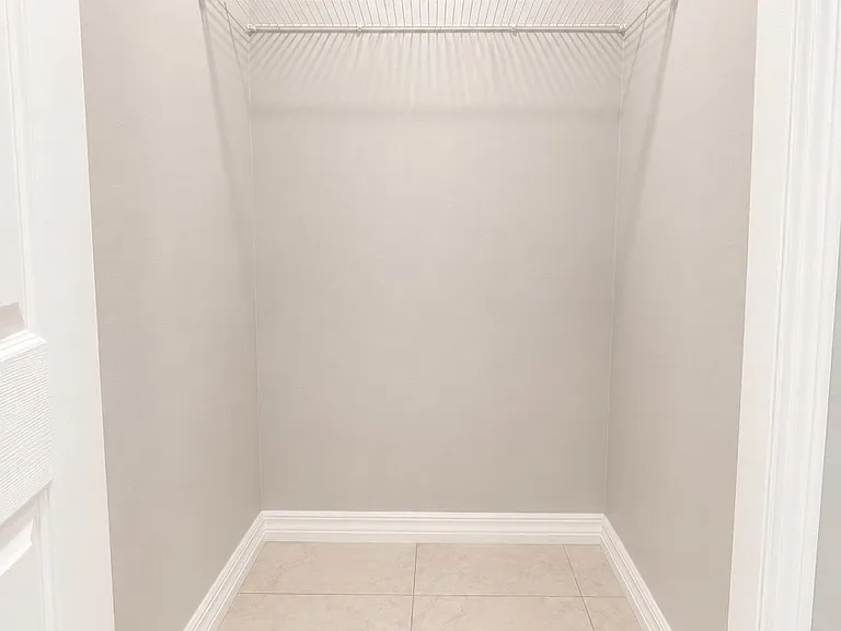 1625 SW 1st Ave #101 — Photo 10