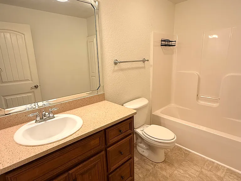 506 Whistler Ln N — Photo 16