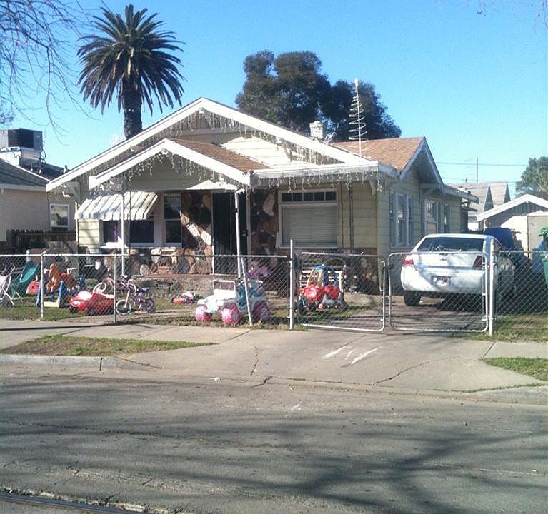 1st image of 1311 E Roosevelt St