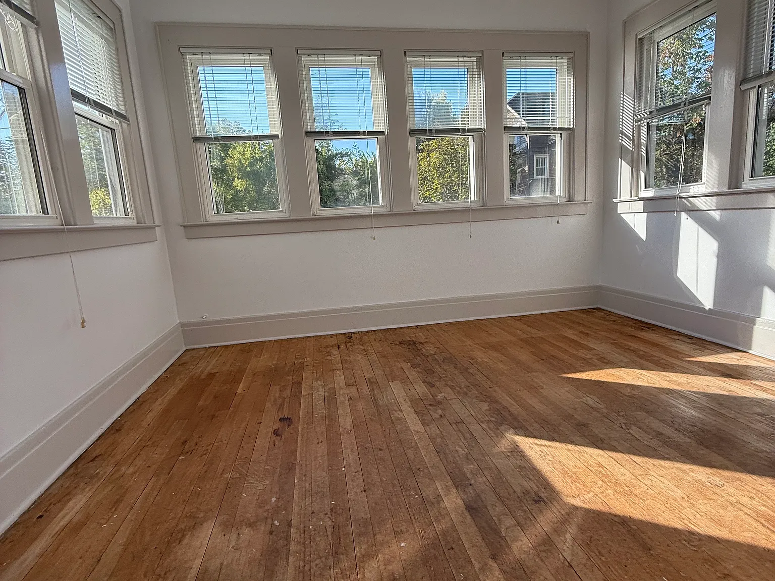 408 Broad St — Photo 4