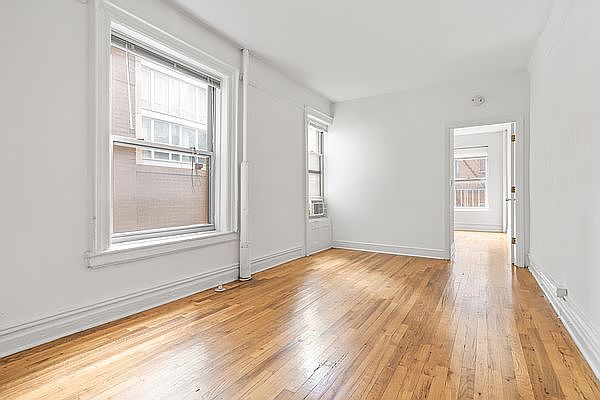 1st image of 246 E 53rd St APT 7
