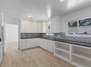 208 Ravenswood Ave, Menlo Park, CA 94025