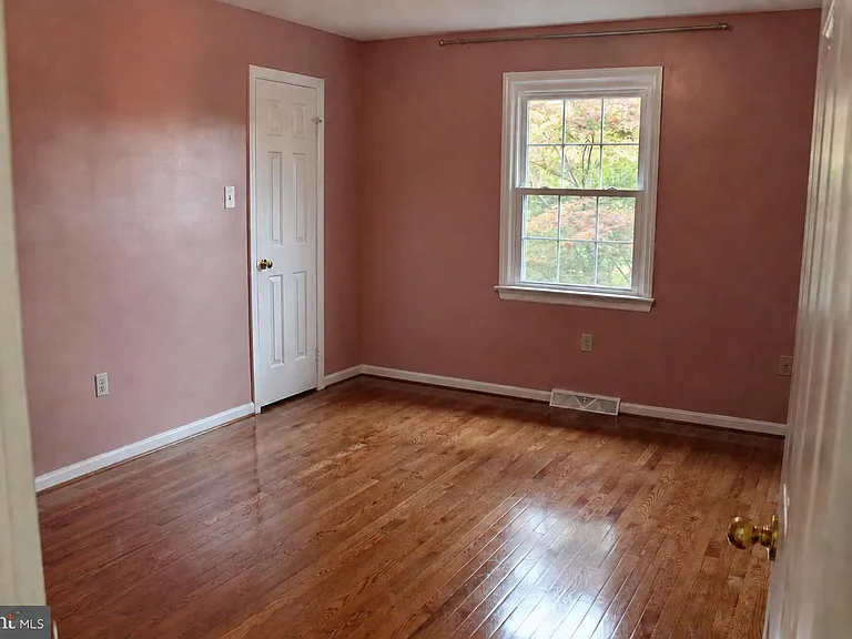 26 Princeton Pl — Photo 9