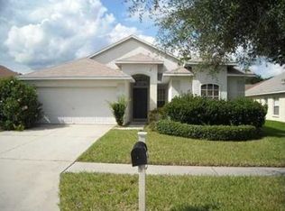 1908 Berry Lake Dr, Brandon, FL 33510