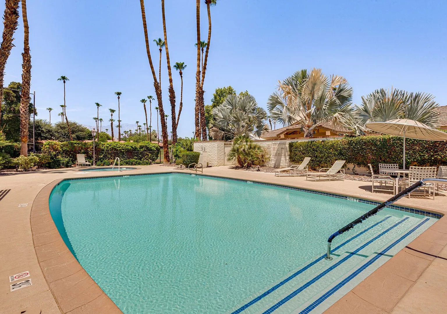 3 Bedroom Condo for rent in Palm Desert, CA — Photo 3