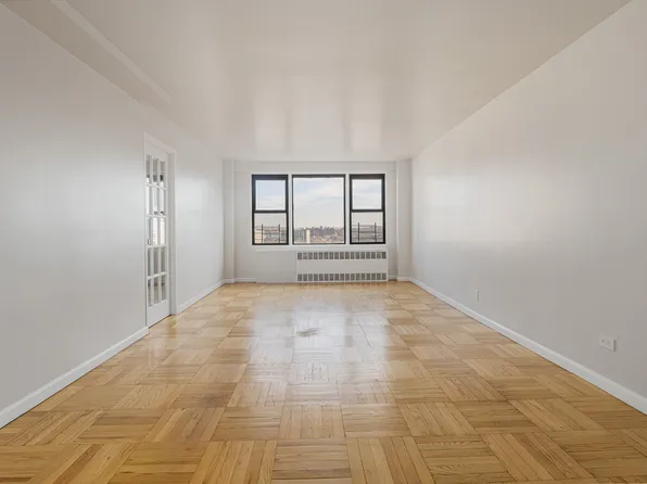 460 East 79th Street image 2 of 6