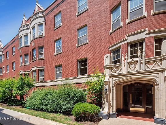 2nd image of 216 N Oak Park Ave #1AA