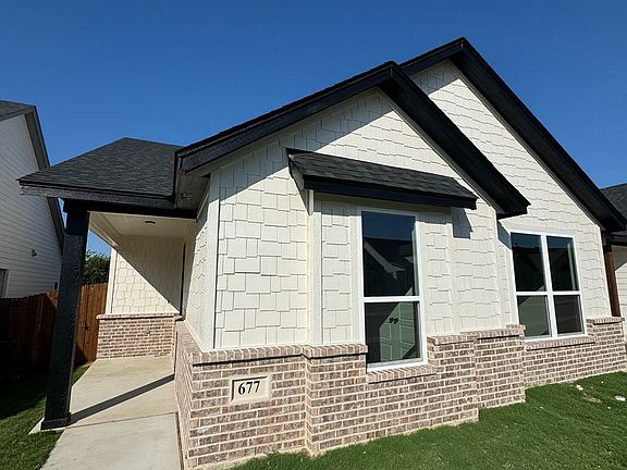 3rd image of 677 The Cottages Dr