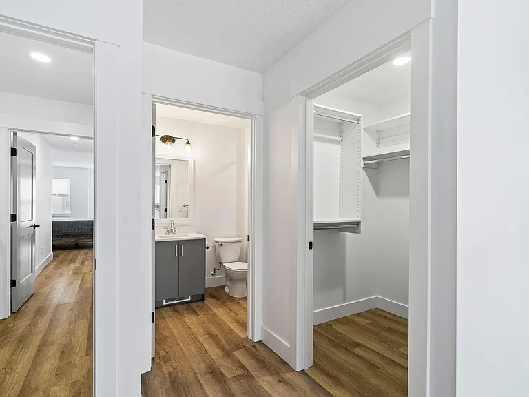 NorthWest TownHomes — Photo 30