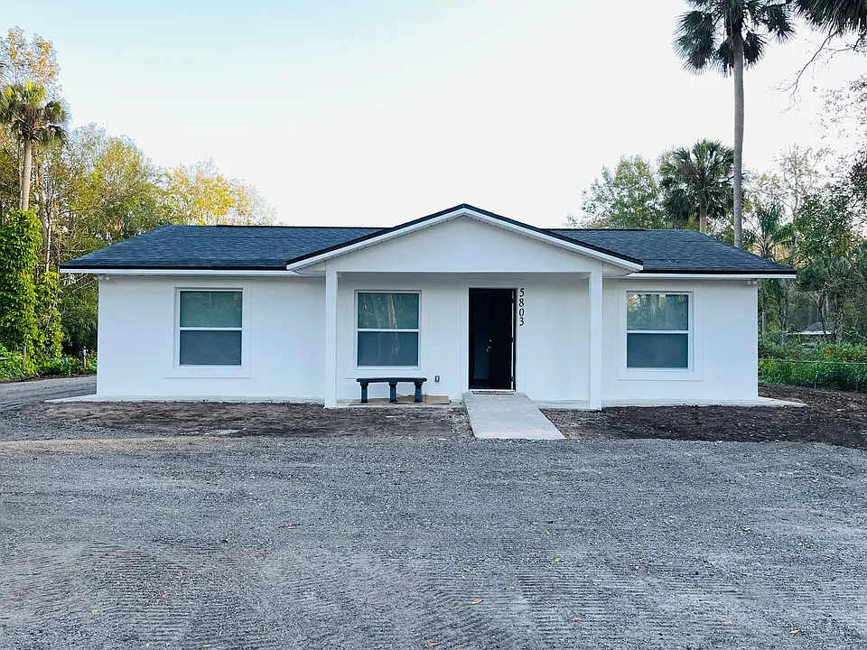 5803 S Orange Blossom Trl