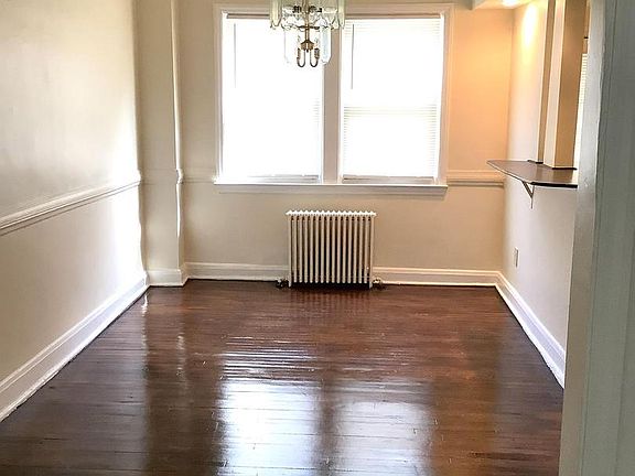 5th image of 2417 W Cold Spring Ln