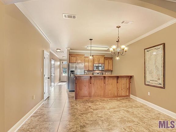 5th image of 26758 Palmetto Lake Ct E