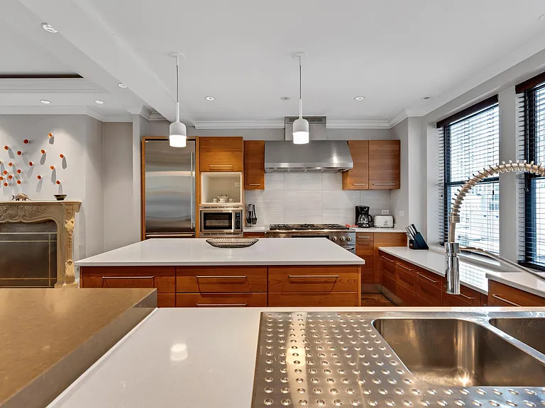 The Walton Residence — Photo 7