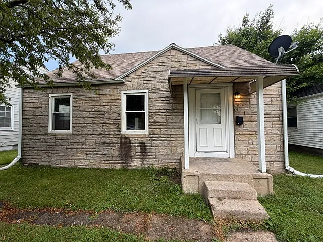 1306 N Kaley St — Photo 1
