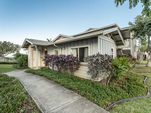 212 Hooulu Ln APT 401, Wailuku, HI 96793