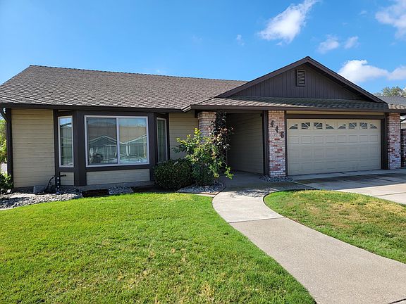 3rd image of 448 E Fawn Ct