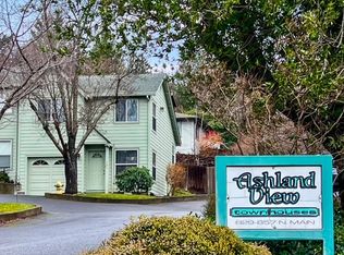 845 N Main St, Jacksonville, OR 97520