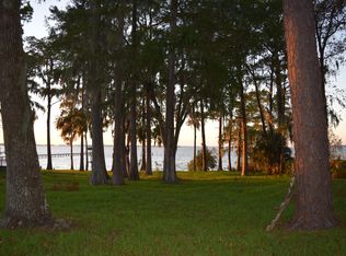 9273 Cypress Shores Ln, Jacksonville, FL 32257