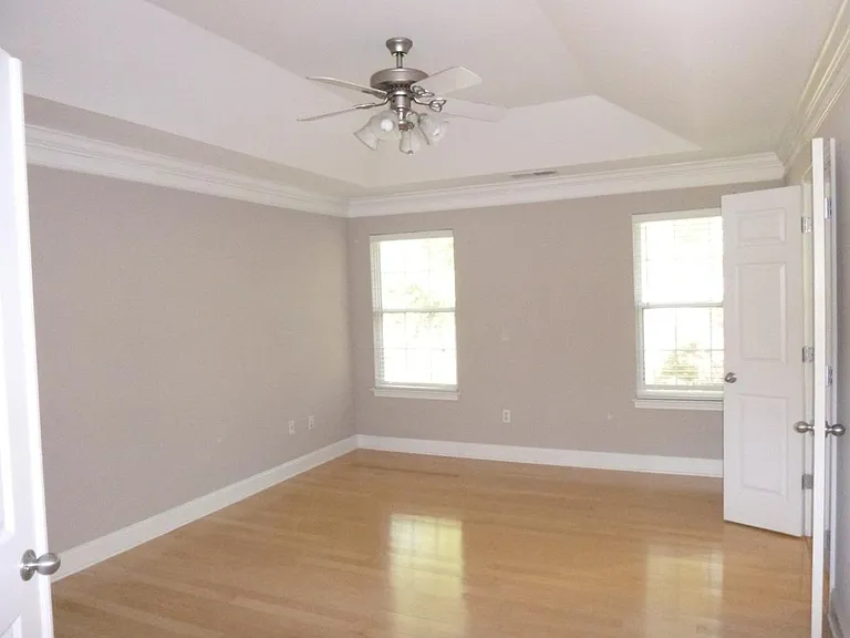 53 Whitlock Sq SW — Photo 7