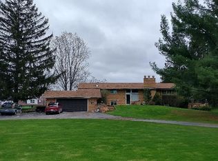 9700 Tower Rd, South Lyon, MI 48178