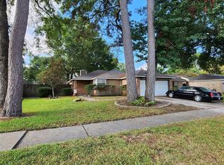 6938 Foxbrook Dr, Humble, TX 77338