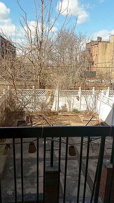 Rented by Francine Realty | media 5