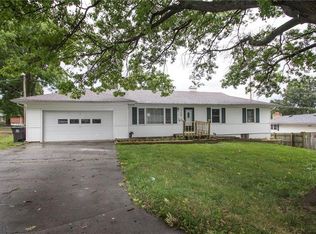 12607 E 34th Ter, Independence, MO 64055